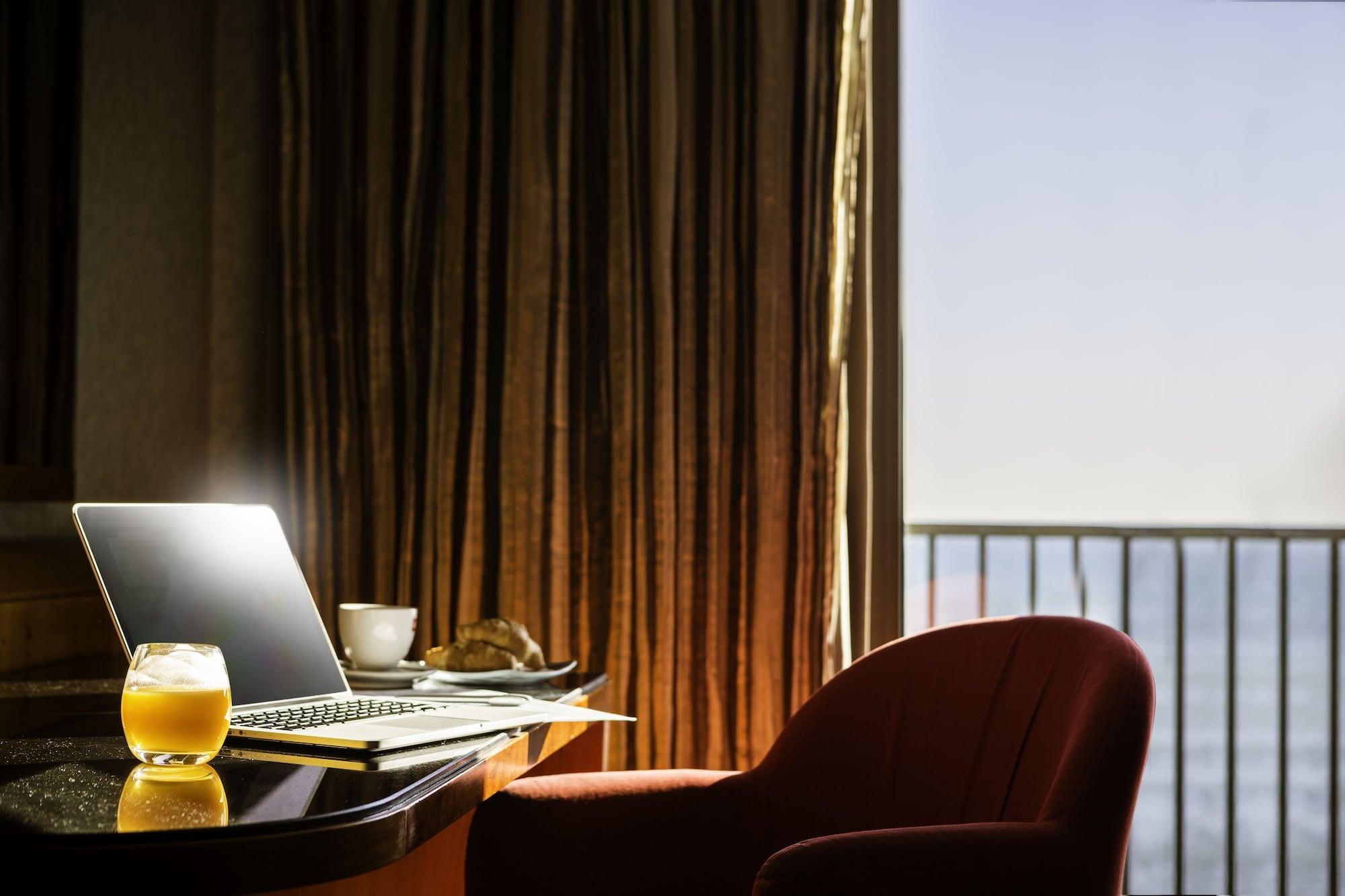 Mare Hotel Savona Bagian luar foto