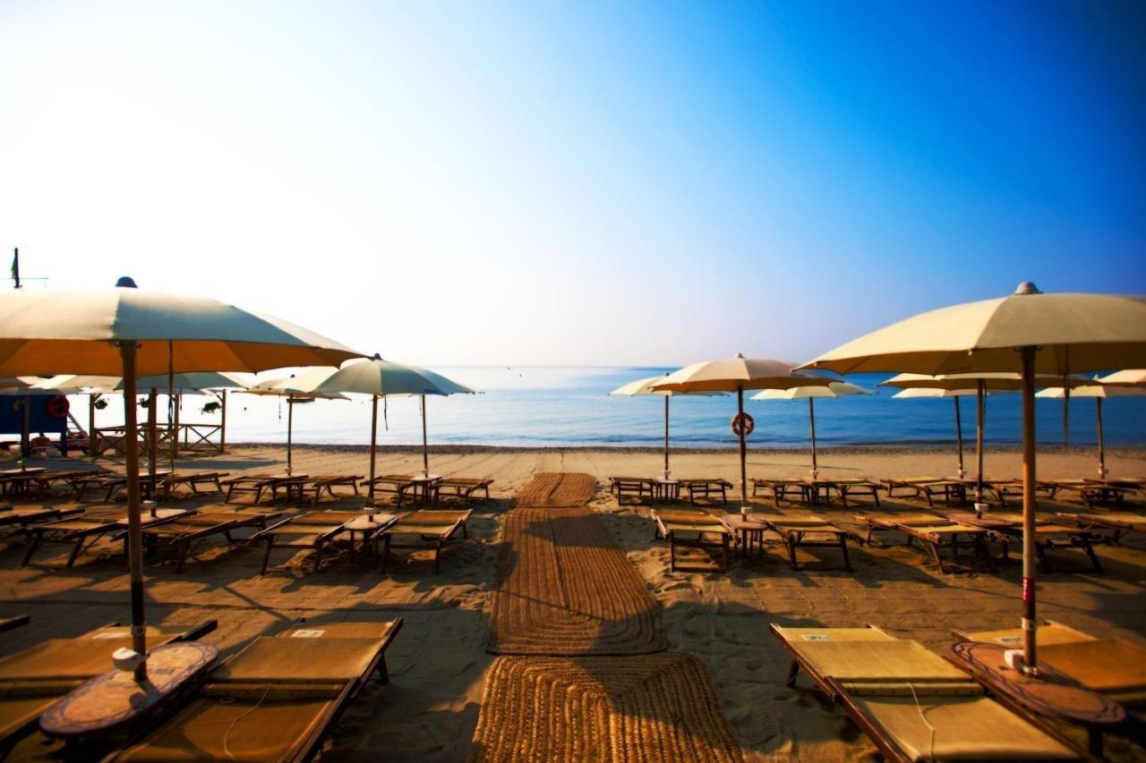 Mare Hotel Savona Bagian luar foto