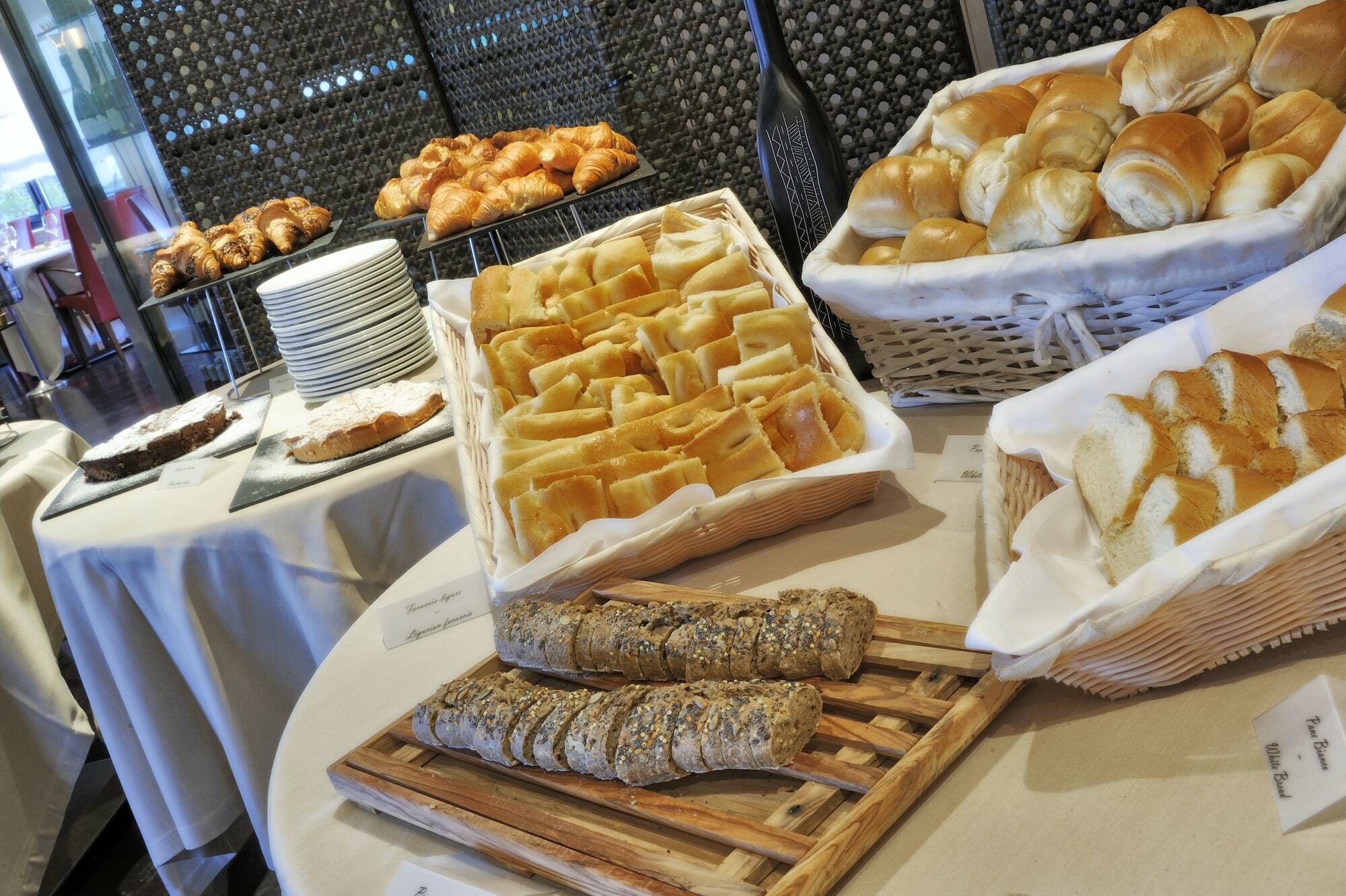 Mare Hotel Savona Bagian luar foto